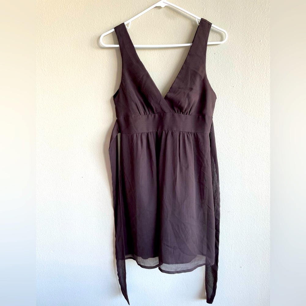Brown dress
